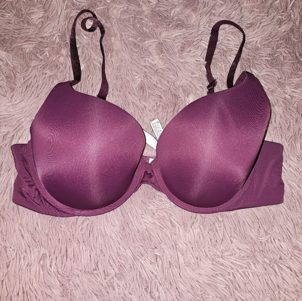 Victoria secret tshirt bra burgundy color
